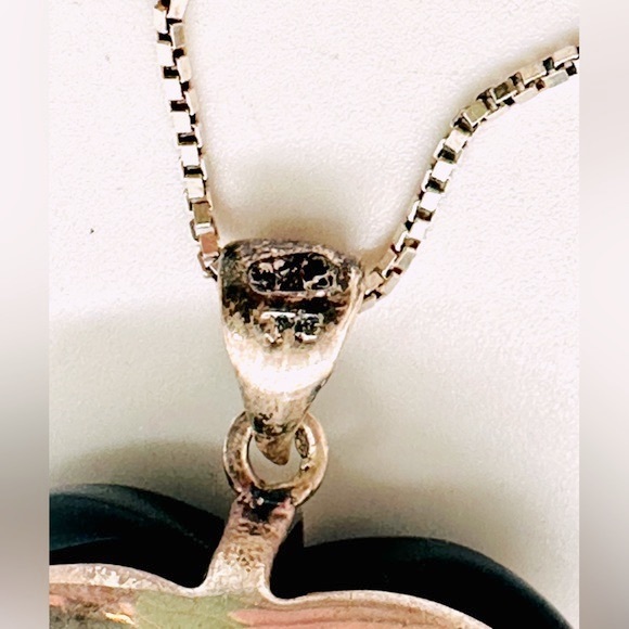 Vintage Silver Black Heart Onyx Rose Pendant - Picture 8 of 12
